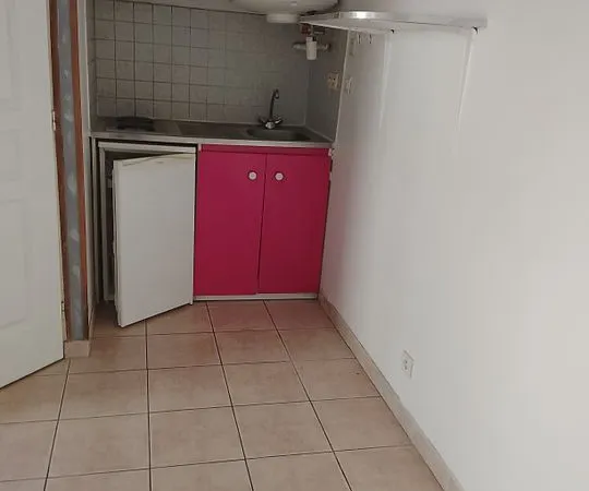 Studio de 20m2 à louer sur La Couronne