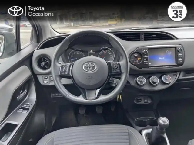 Toyota Yaris 70 vvt-i ultimate 5p — photo 11