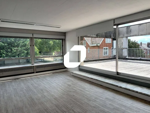 Bureaux 390 m²