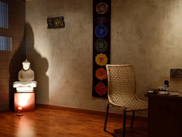 Loue local commercial 19m² Centre bien-être et soins holistiques