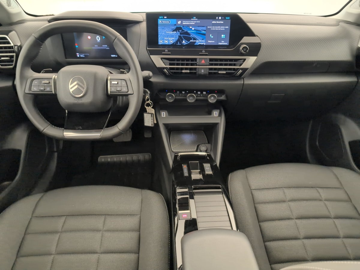 Citroën C4 — photo 13