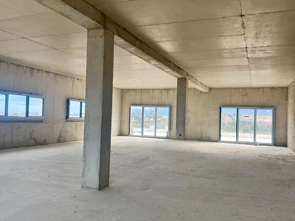 Local commercial /Bureaux - FURIANI