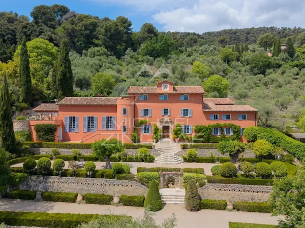 Majestueuse Bastide provençale