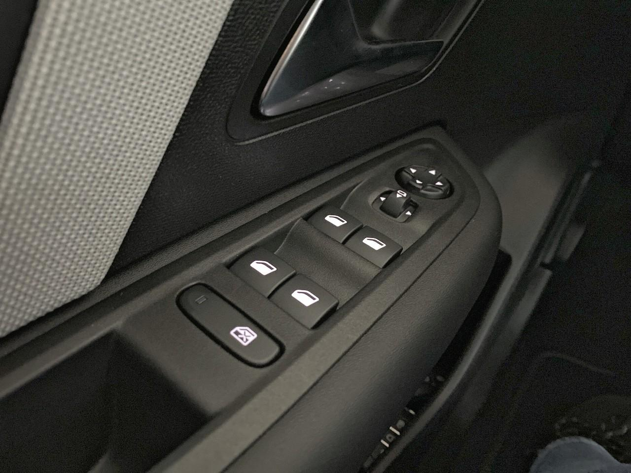 Citroën C4 hybride 145 ch e-dcs6 max — photo 20