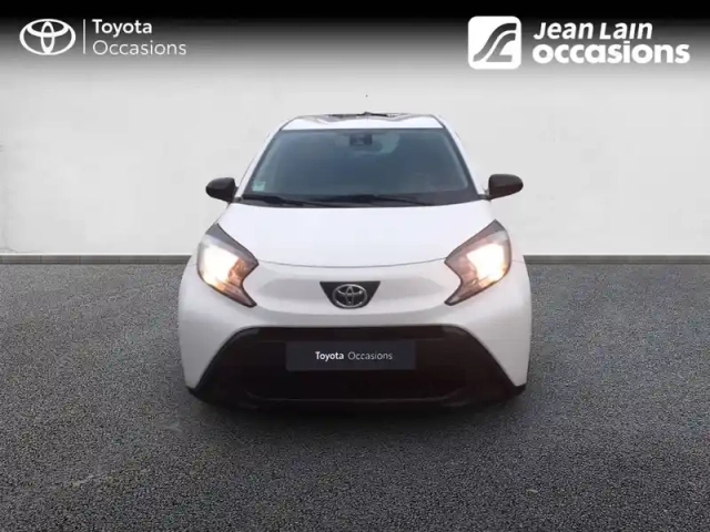 Toyota Aygo X 1.0 vvt-i 72 — photo 2