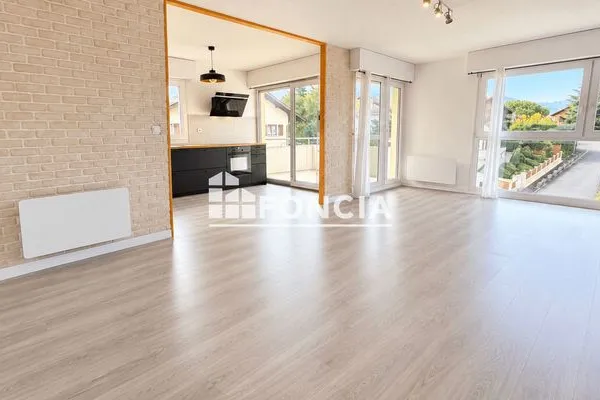 Appartement 4 pièces 93 m²