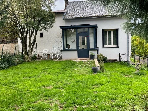 Maison 88 m2 + studio - Jardin et garage - Nébouzat