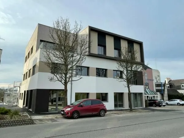 Bureaux 296 m²