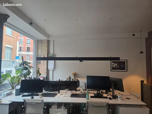 1 à 5 places disponibles - Colocation - architectes, bet, freelances .... 📍 Paris 20e - Métro Buzenv