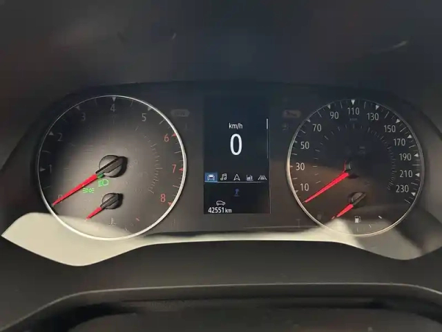 Renault Captur tce 100 gpl — photo 26