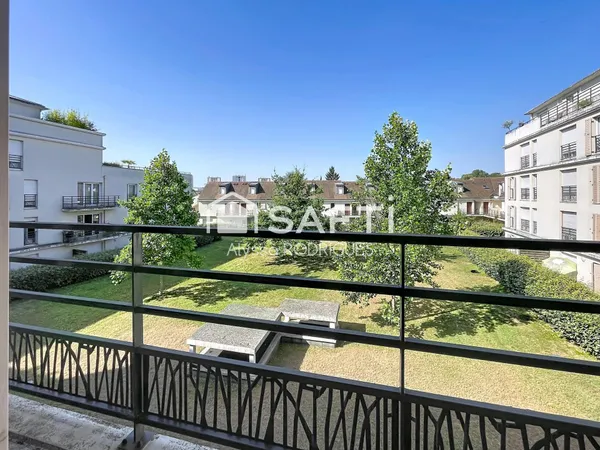 SUPERBE F4 LUMINEUX AVEC BALCON ET 2 PARKINGS - RÉSIDENCE SÉCURISÉE