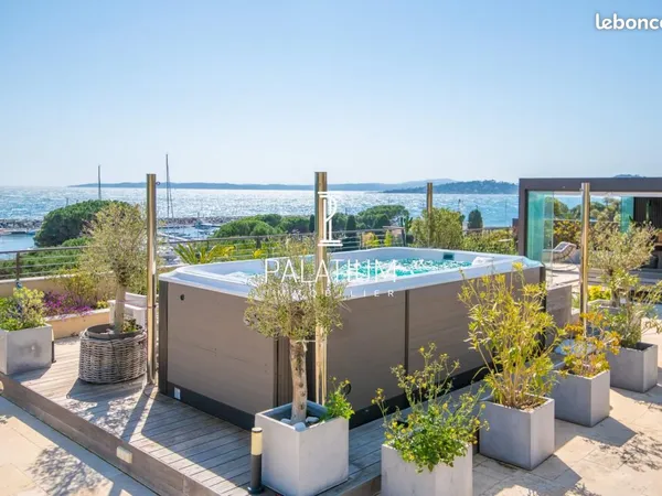 Penthouse 177 m² Roquebrune Sur Argens