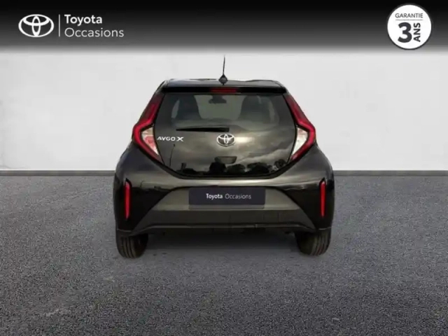 Toyota Aygo x 1.0 vvt-i 72ch dynamic s-cvt my24 — photo 4