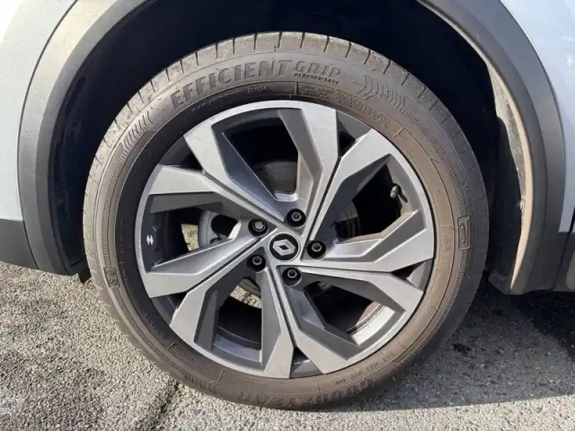 Renault Captur tce 140 - 21 — photo 10