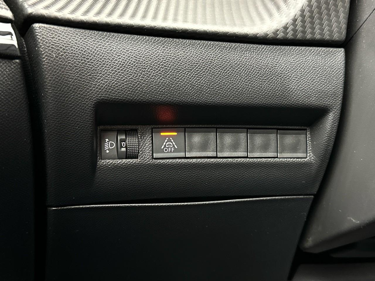 Peugeot 208 bluehdi 100 s&s bvm6 allure business — photo 16