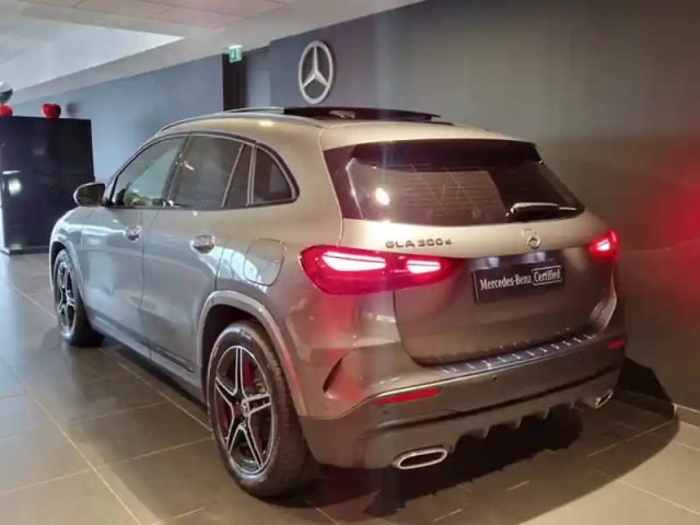 Mercedes Gla 200 d amg line — photo 3