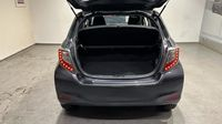 Toyota Yaris 100 VVT-i Dynamic 5p — photo 14