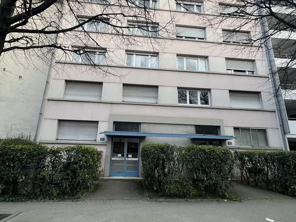 Studio 1 pièce 24 m²