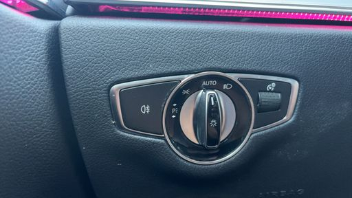 Mercedes Classe E 300 de 306 EQ Power  9G-Tronic - AMG Line – 2022 – 149879 km – Hybride rechargeable – Boîte Automatique — photo 19