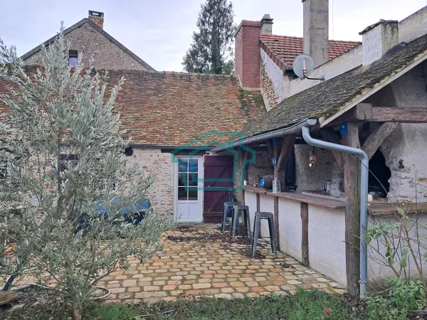 Maison ancienne - proche THOIRY 78770