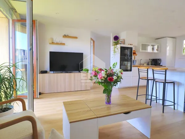 T2/3 DERNIER ÉTAGE TIMONE 48m² + 24m² LOGGIA + BALCON 11m² SUD RÉNOVÉ