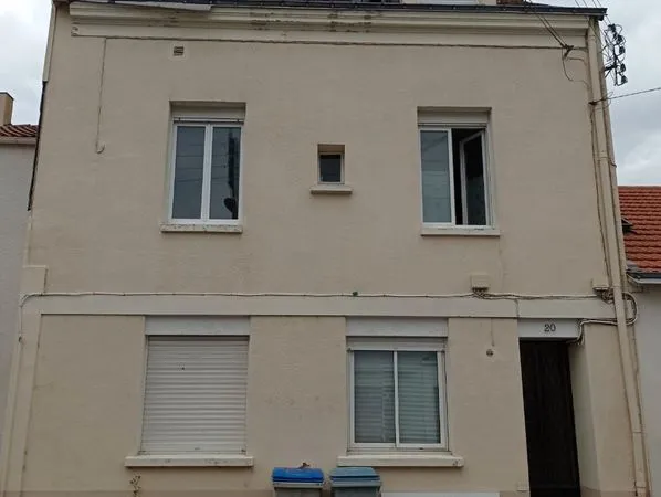 STUDIO MEUBLÉ 19m2- PROCHE PARC MITRIE