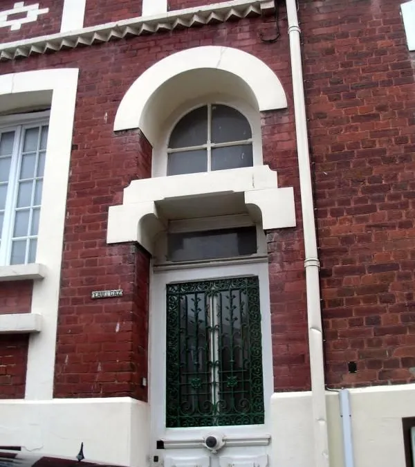 Photo 1