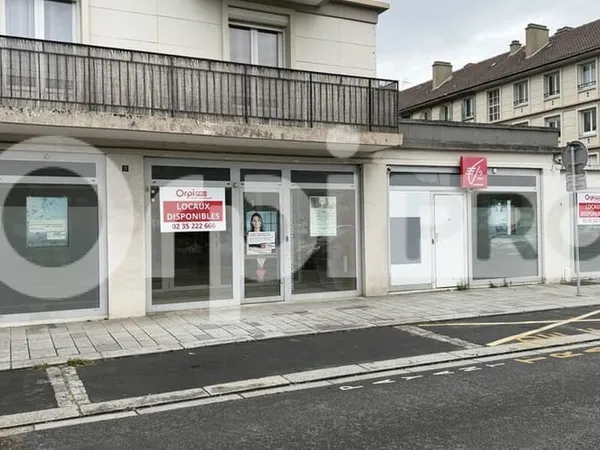 Local commercial 129 m²
