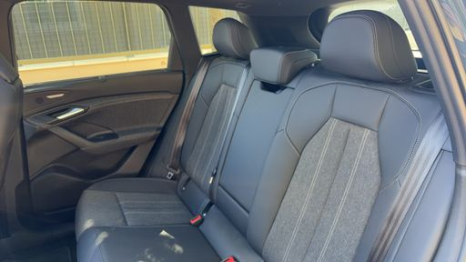Audi Q6 e-tron 387 100 kWh Quattro - S Line – 2025 – 20407 km – Électrique – Boîte Automatique — photo 33