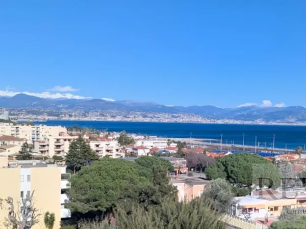 Appartement 5 pièces 163 m²