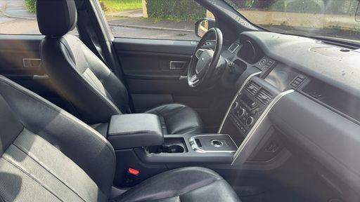 Land Rover Discovery Sport 2.0 TD4 150 BVA9 - SE – 2018 – 103000 km – Diesel – Boîte Automatique — photo 16