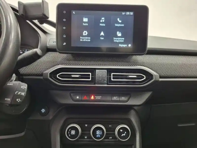 Dacia Jogger eco-g 100 7 places — photo 39