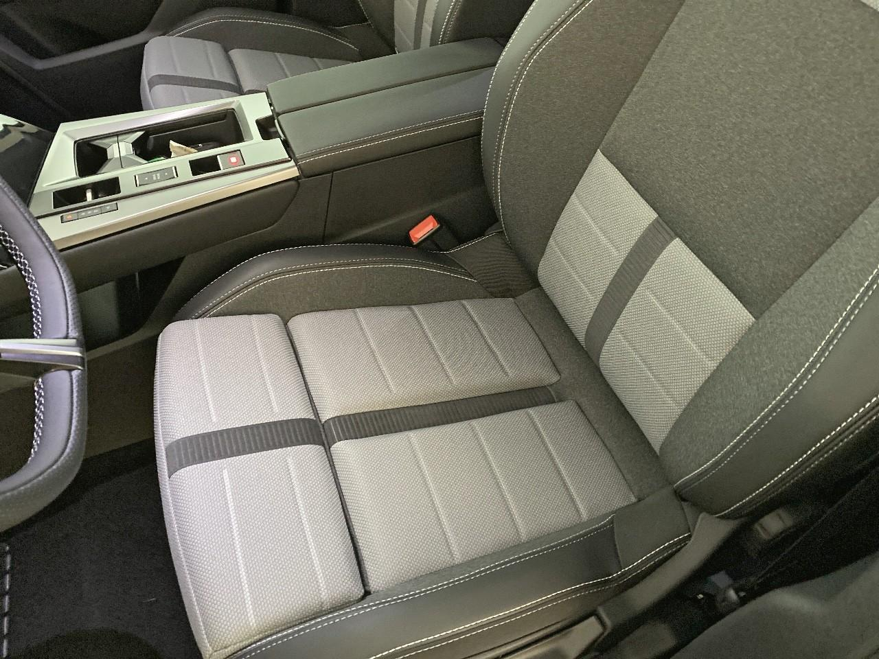 Opel Grandland 1.2 turbo hybrid 145 ch e-dct6 gs — photo 9