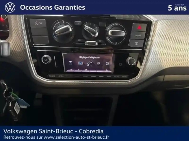 Volkswagen Up ! 1.0 65ch bluemotion technology active 5p — photo 11