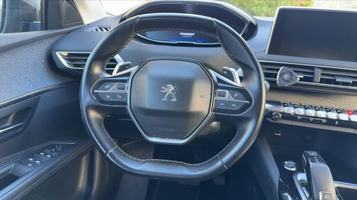 Peugeot 3008 1.2 PureTech 130 EAT8 - Allure – 2017 – 150212 km – Essence – Boîte Automatique — photo 28