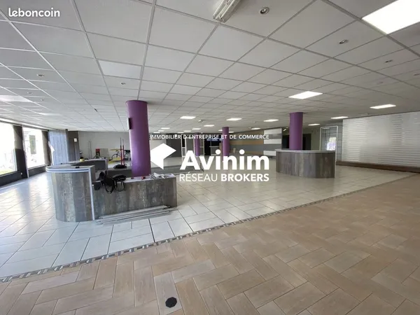 Local commercial 554 m² Saint-Martin-le-Vinoux