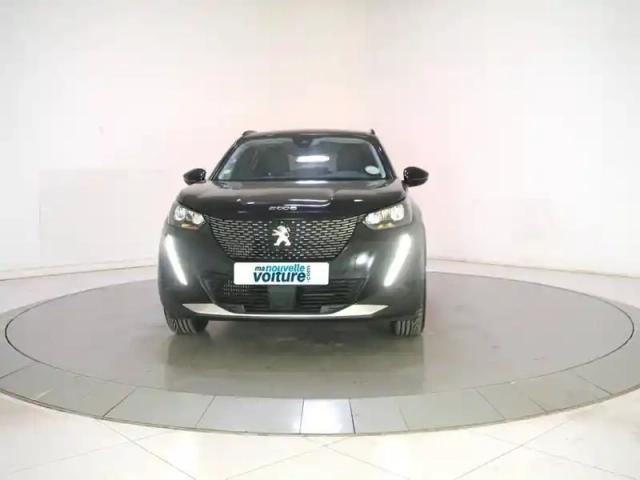 Peugeot 2008 puretech 130 s&amp;s eat8 — photo 2