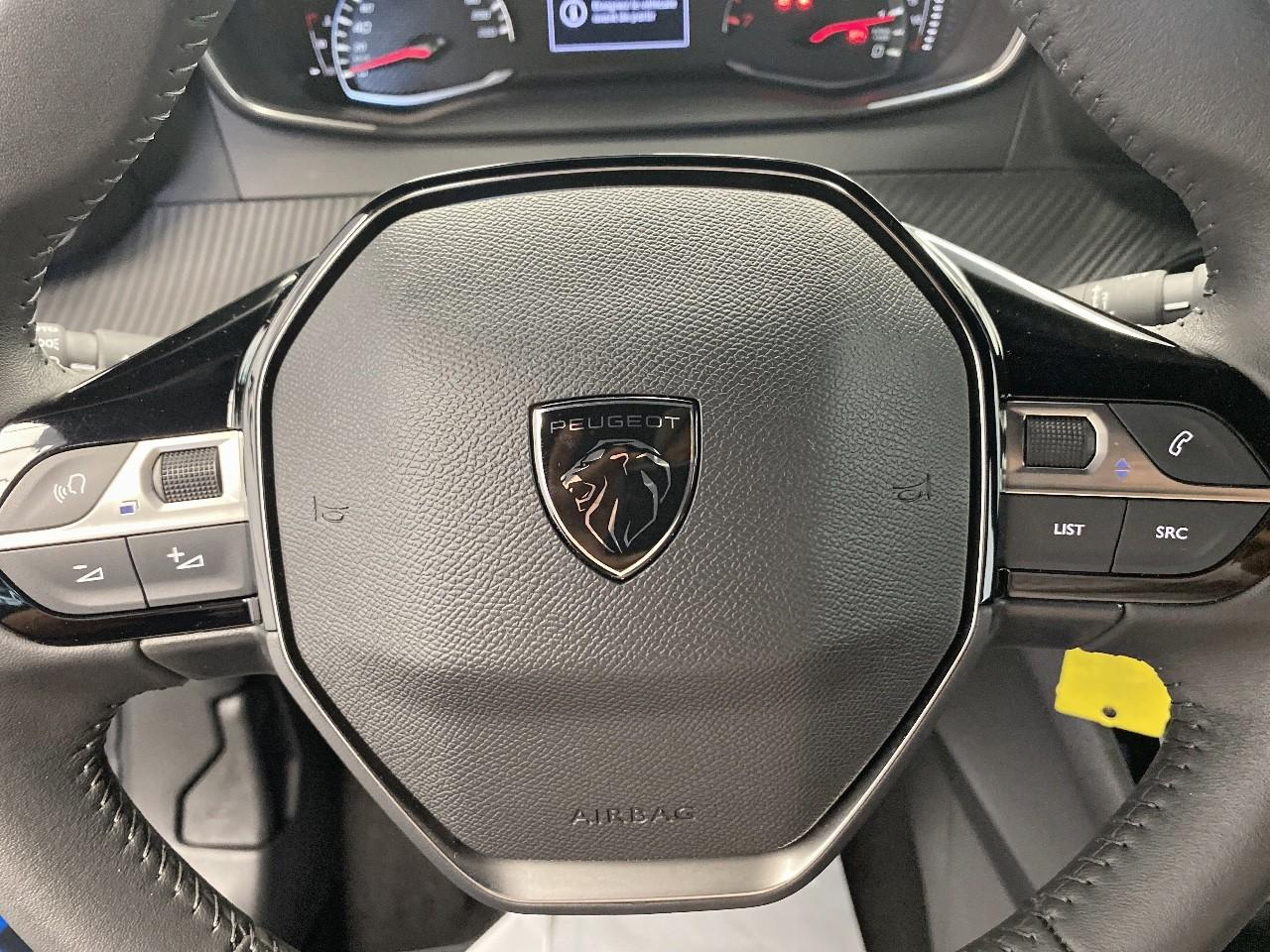 Peugeot 2008 100 s&s bvm6 style — photo 17