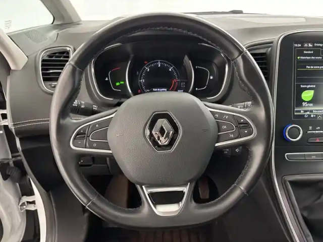 Renault Scenic blue dci 120 — photo 24