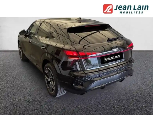 Audi Q3 sportback e-hybrid 272 ch s tronic 6 — photo 7