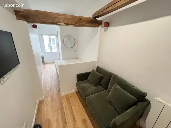 Studio/2pièces rue du Bac 75007