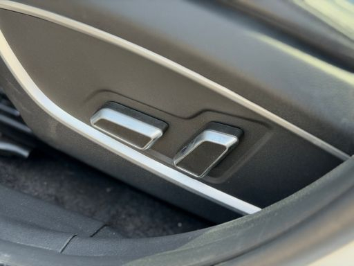 DFSK Seres 3 EV 163 - Pack Luxury – 2025 – 4500 km – Électrique – Boîte Automatique — photo 5