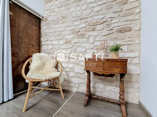 Maison rare, charme absolu au coeur de Belleville