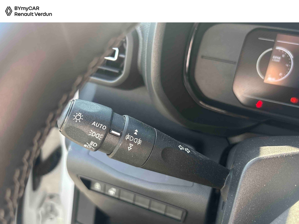 Citroen Berlingo Taille M BlueHDi 100 S&amp;S BVM6 — photo 12