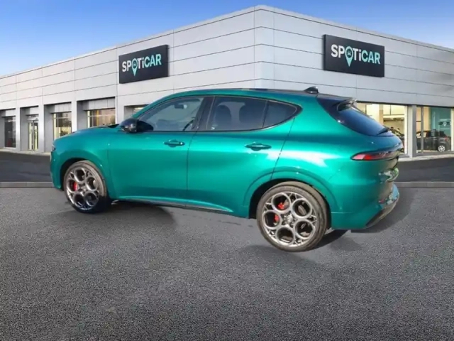 Alfa Romeo Tonale 1.5 hybrid 160 ch vgt tct7 tributo italiano — photo 5