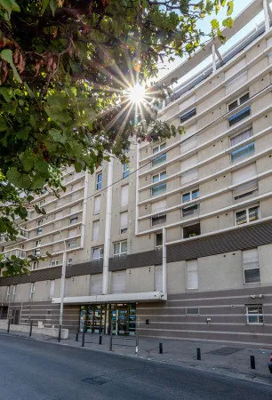Appartement Location Marseille 1p 17m² 549€