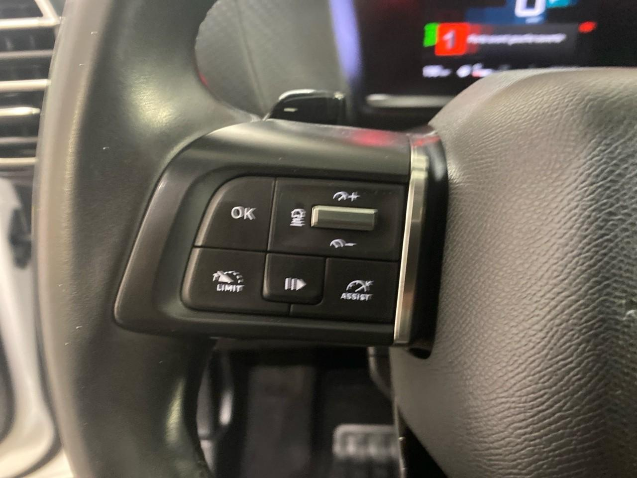 Citroën C4 puretech 130 s&s eat8 shine pack — photo 19
