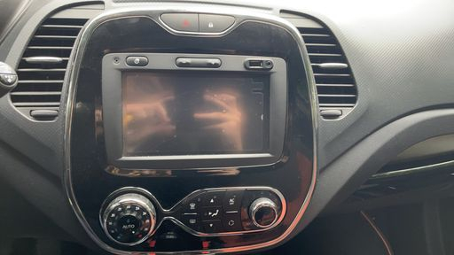 Renault Captur 1.5 dCi 90 Energy - Intens – 2013 – 118837 km – Diesel – Boîte Manuelle — photo 21