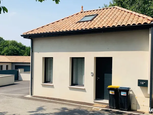 Loue maison T1 bis meublé de 45m² au calme + Parking