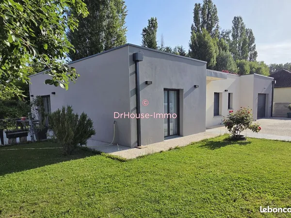 Pavillon 6 pièces 134 m²
